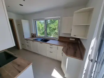 131557 (14)_found.jpg